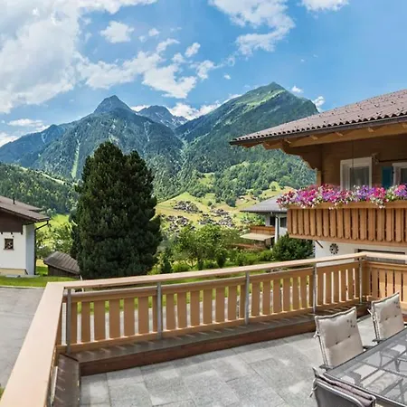 Schallner Apartment